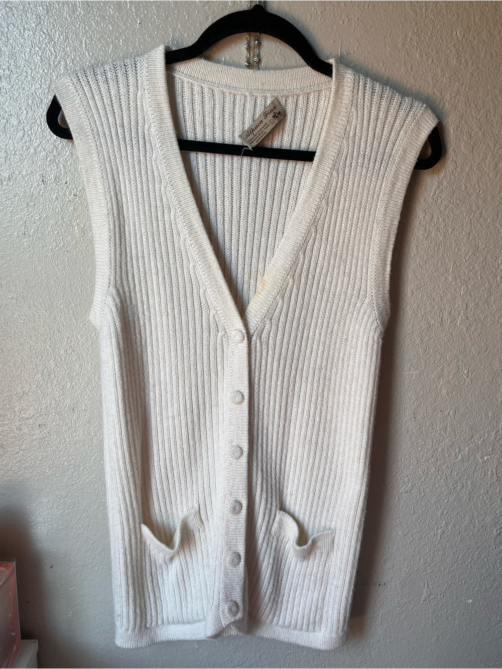 Ribbed Sleeveless Button-Front Cardigan Vest - White
